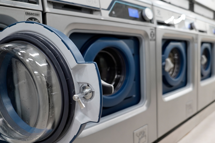 어반런드렛 더 팩토리